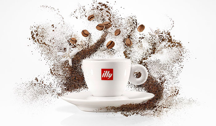 В начале 1930-х годов молодая компания Francesco Illy занялась продажами кофе и какао